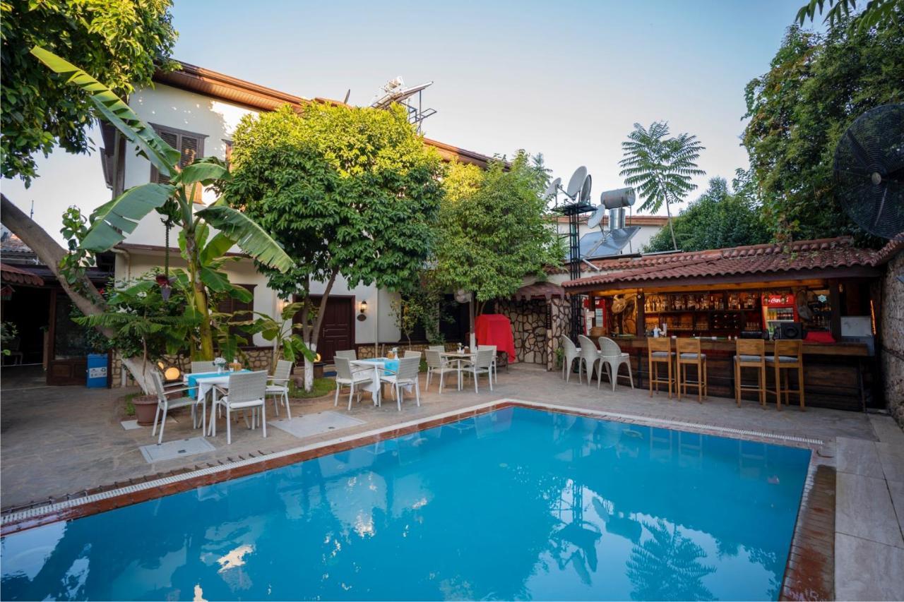 Castle Old Town Hotel Antalya Exterior foto