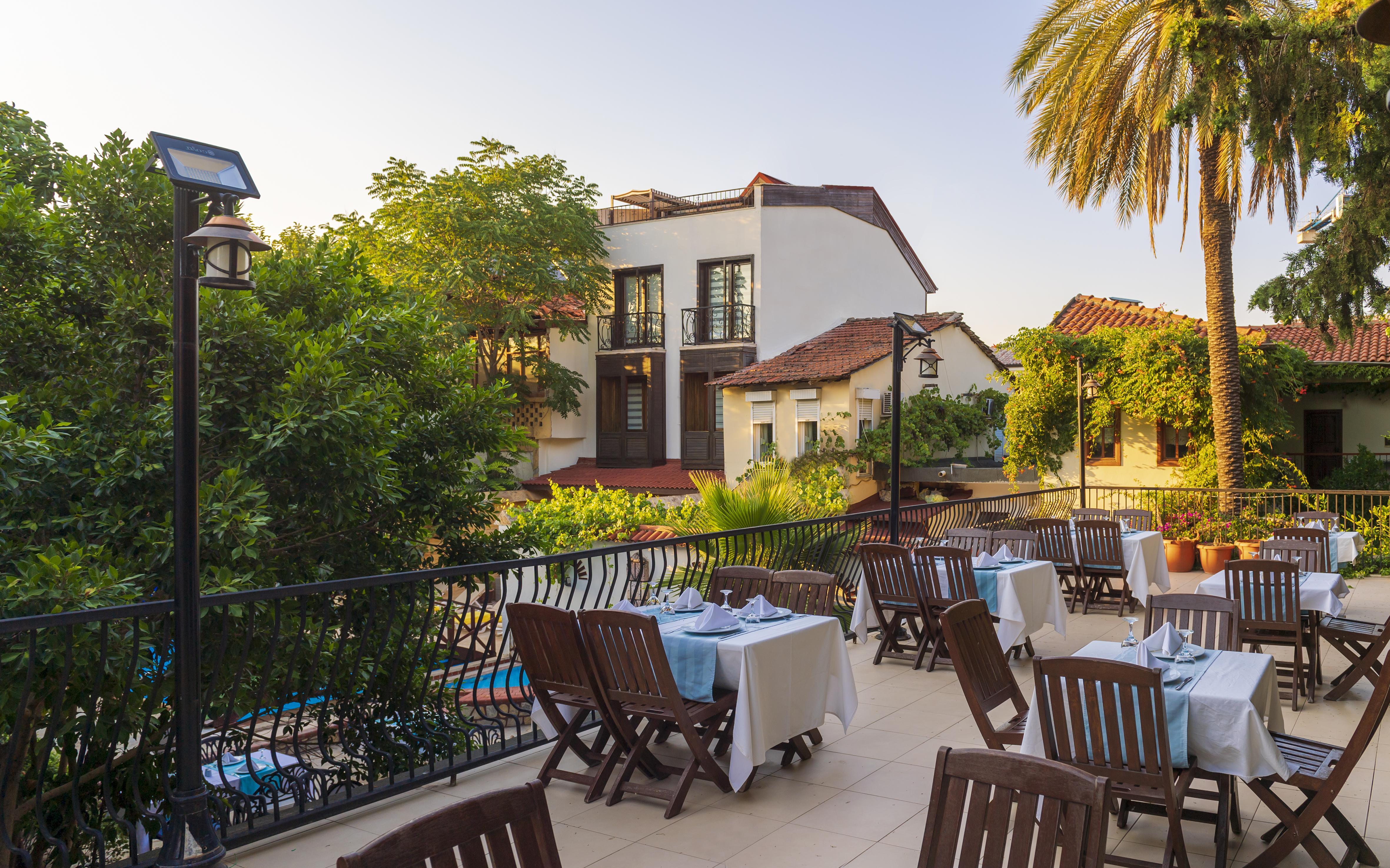 Castle Old Town Hotel Antalya Exterior foto