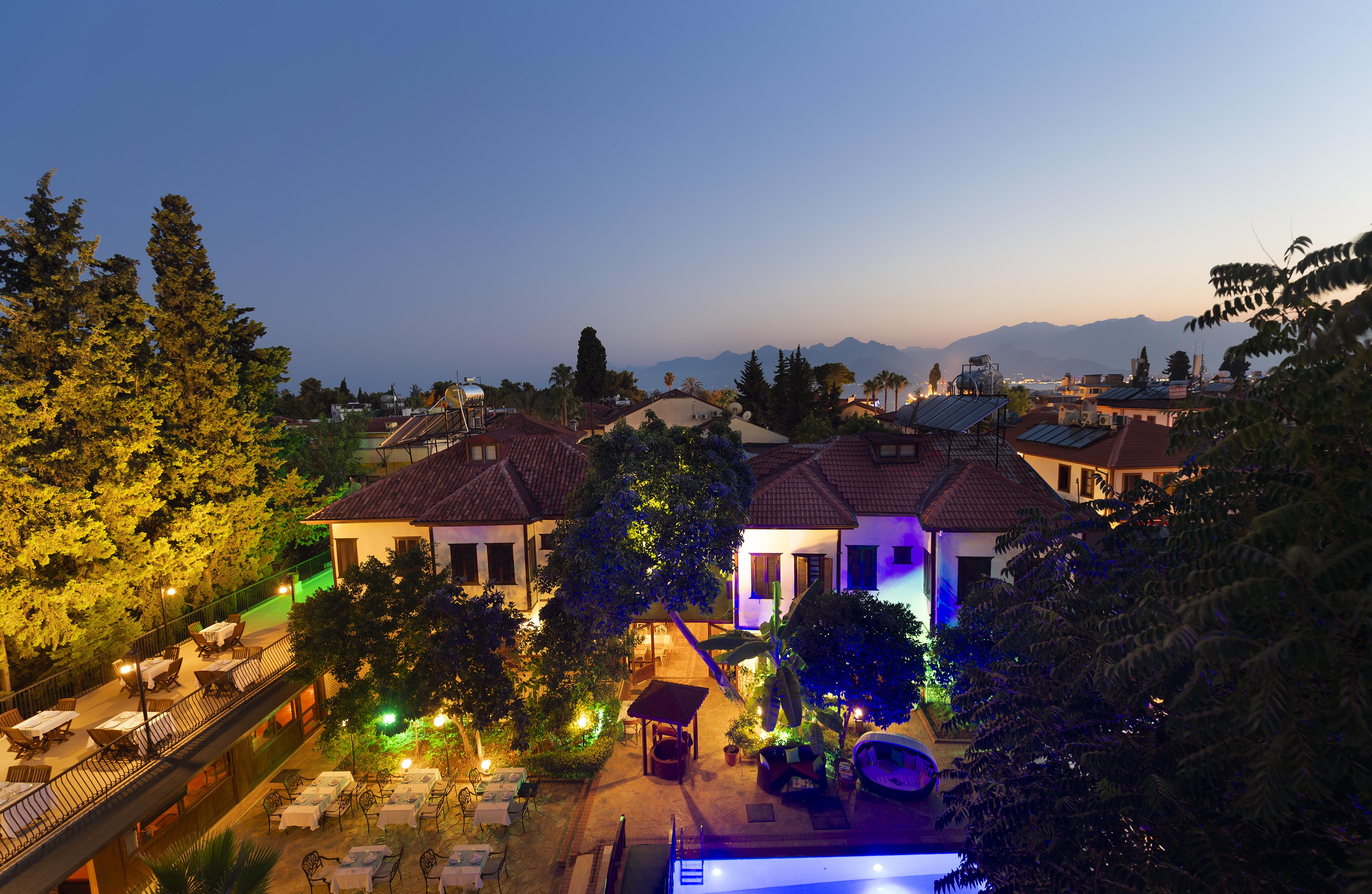 Castle Old Town Hotel Antalya Exterior foto